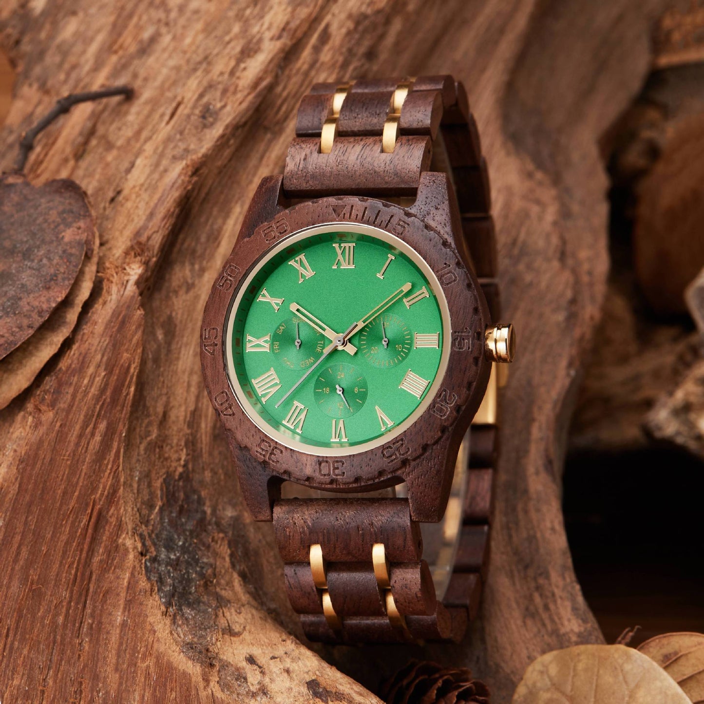 Retro Men's Quartz Watch - Walnut Gold Multi-functional Design