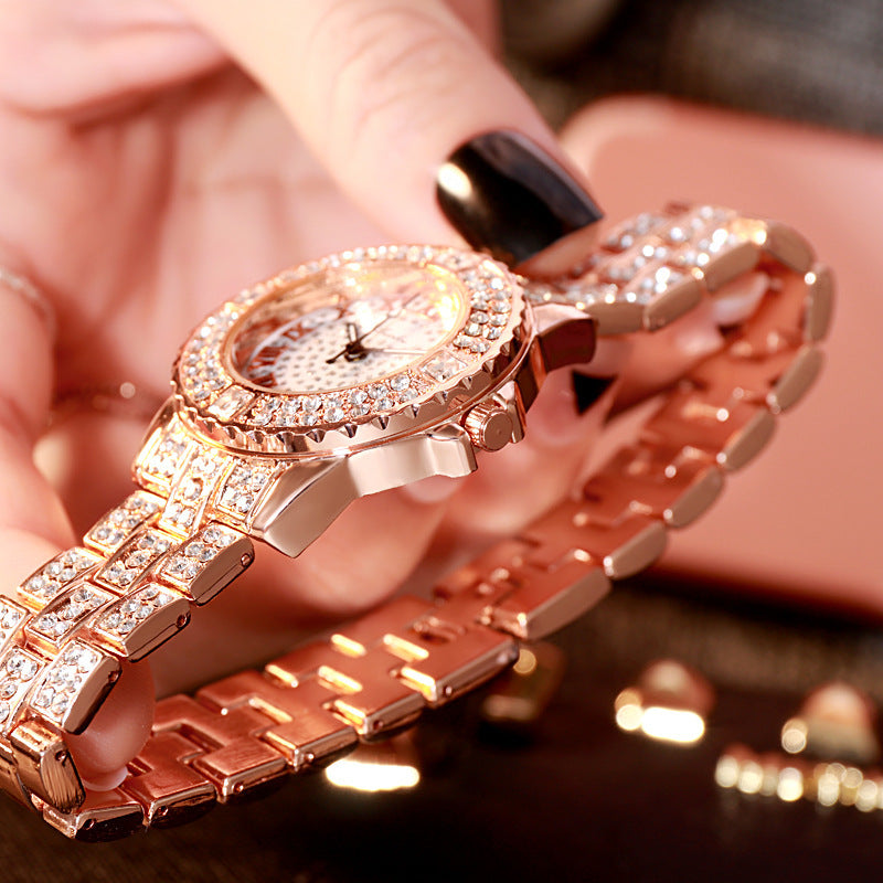 Women's Fashion Rhinestone Alloy Quartz Watch