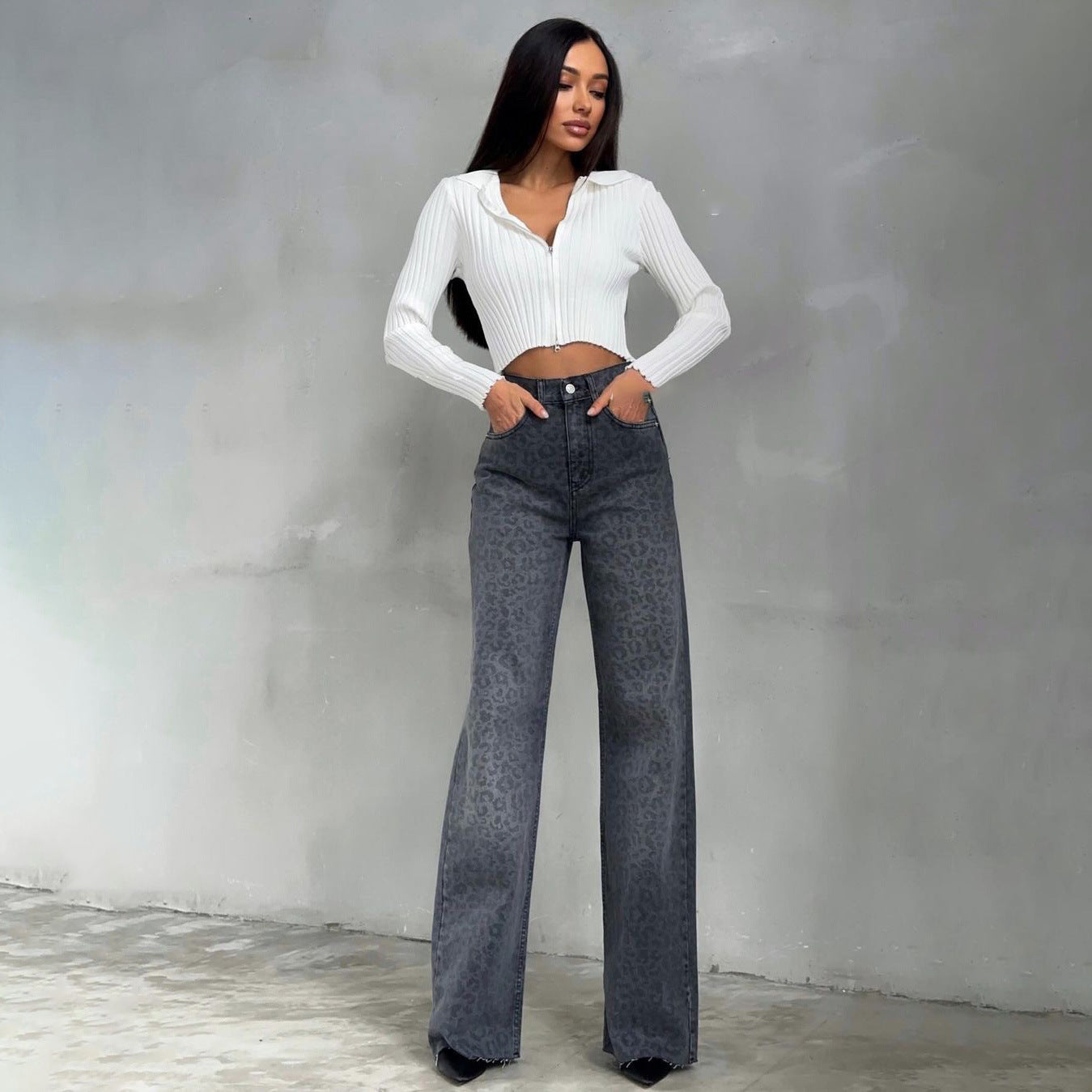 Leopard Print Narrow Jeans for Women - Stylish Trendy Fashion