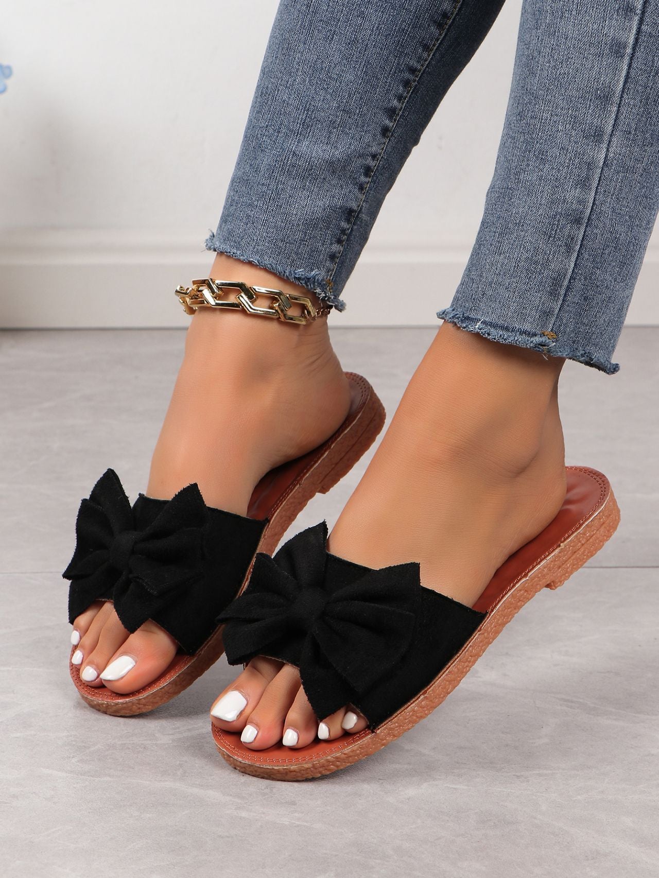 Women's Platform Beach Slippers with Cute Bow Design
