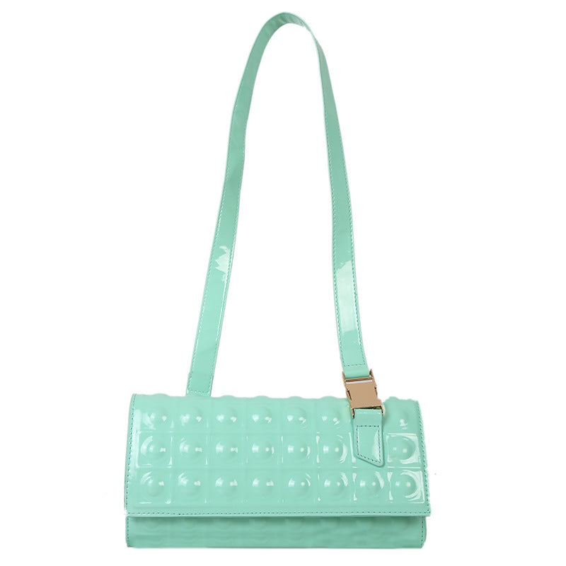Crossbody Diamond Chain Bag - Fashionable Small Square Design for Stylish Appeal