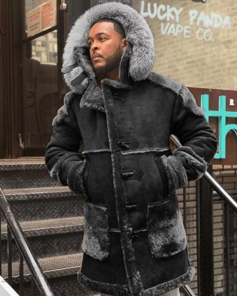 Men's Velvet Jacket with Horn Buttons