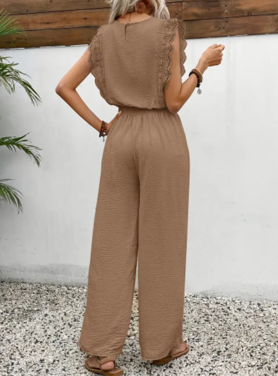 Elegant Exclusive Lace Trim Short Pants Set for Stylish Comfort