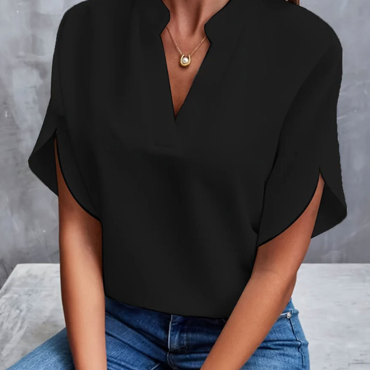 Summer New V-neck Casual Shirt for Women – Pure Color Short-Sleeved Versatile Top