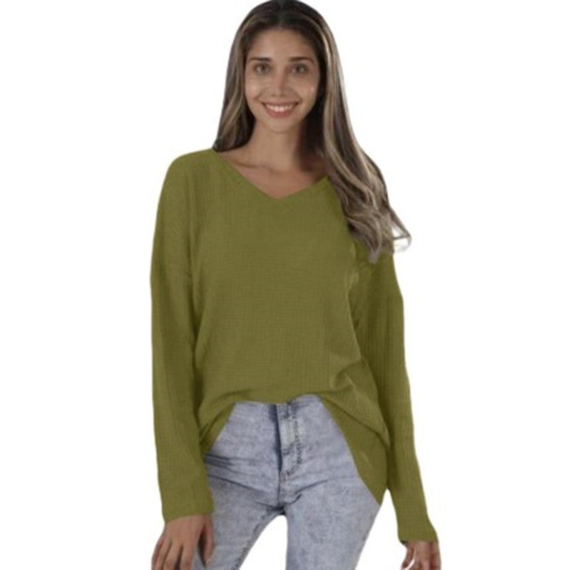 Plus Size V-neck Knitted Shirt for Women - Loose Fit Street Style