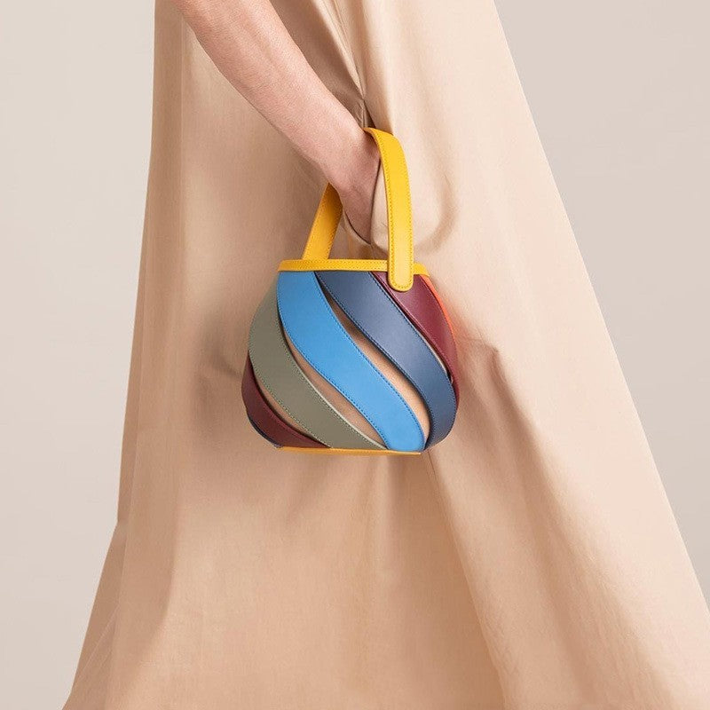 Cylindrical Bucket Bag with Contrast Color and Diamond Quilted Stitching
