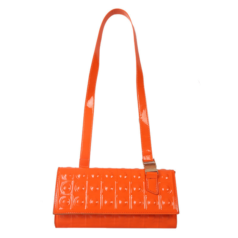 Crossbody Diamond Chain Bag - Fashionable Small Square Design for Stylish Appeal