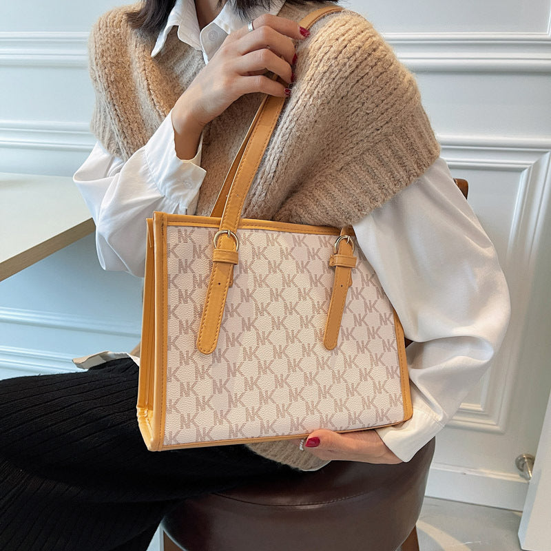 Fashion Women's Large Capacity Handbag Commuter Printing Student Shoulder Bag