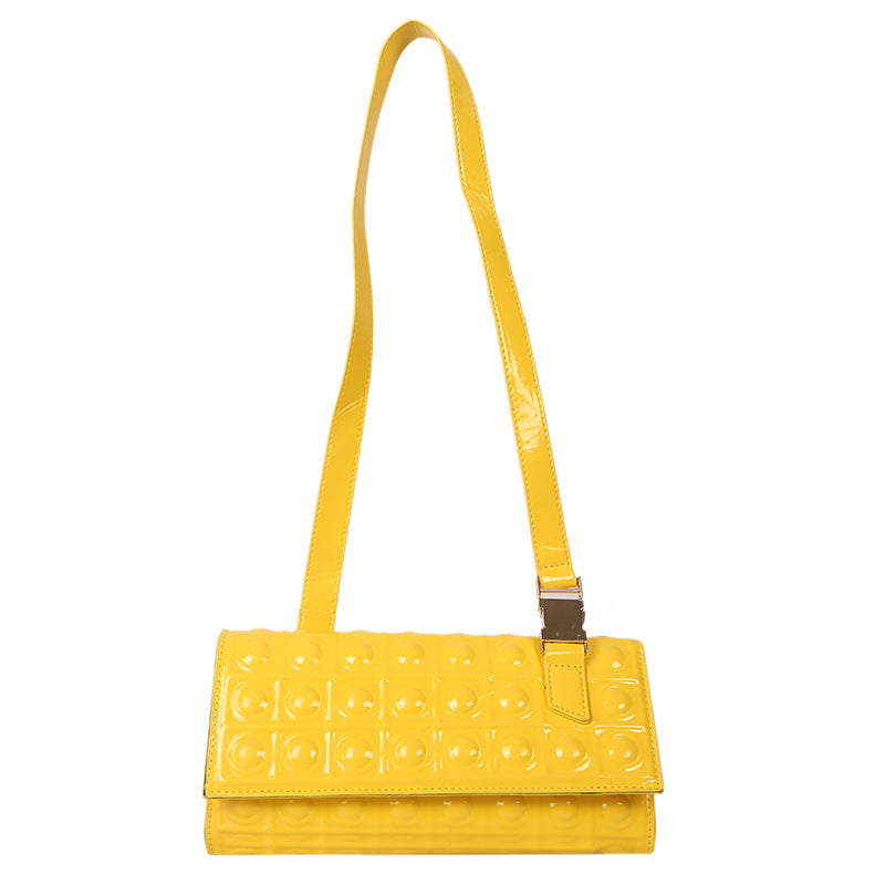 Crossbody Diamond Chain Bag - Fashionable Small Square Design for Stylish Appeal