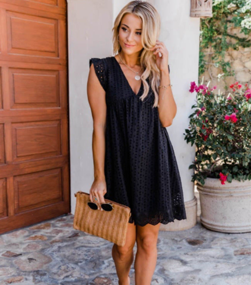 Lace Summer Beach Dress with Pockets - Sleeveless Jacquard Cutout V-Neck