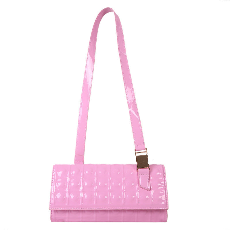 Crossbody Diamond Chain Bag - Fashionable Small Square Design for Stylish Appeal
