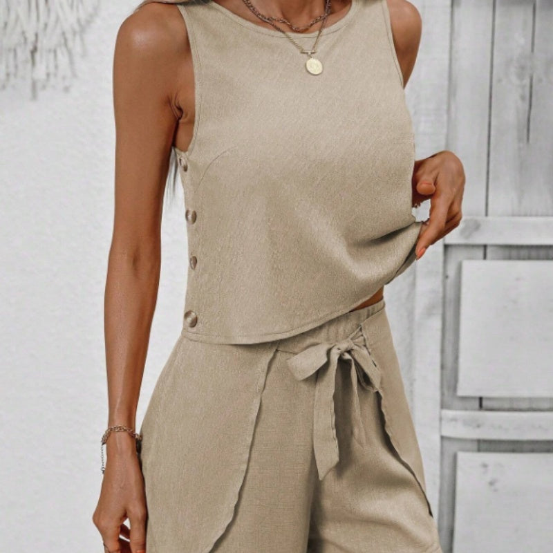 Fashion Casual Women's Short Sleeve Suit in Solid Color