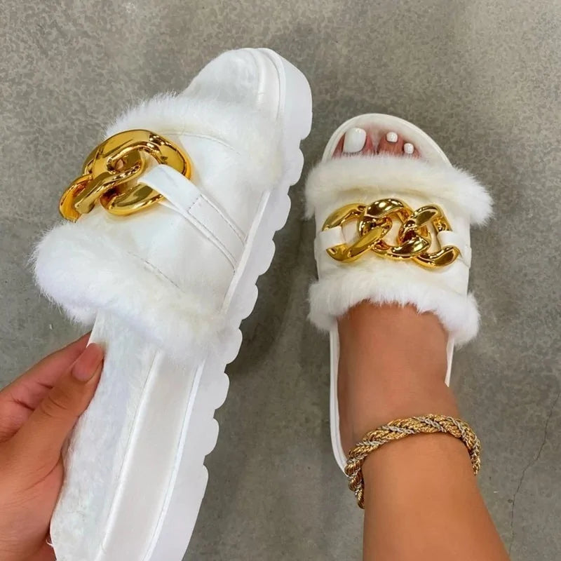 Summer Women's Sandals with Plush Open Toe and Metal Chain Design