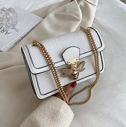 Fashionable Trendy Retro Messenger Bag - Stylish Chain Shoulder Design
